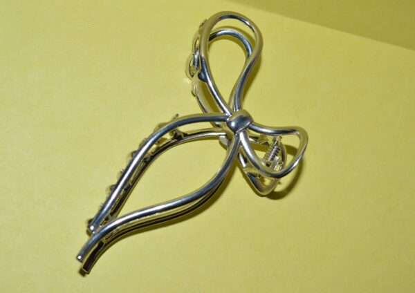 🎀 Silver Bow Hair Claw Clip - Image 4