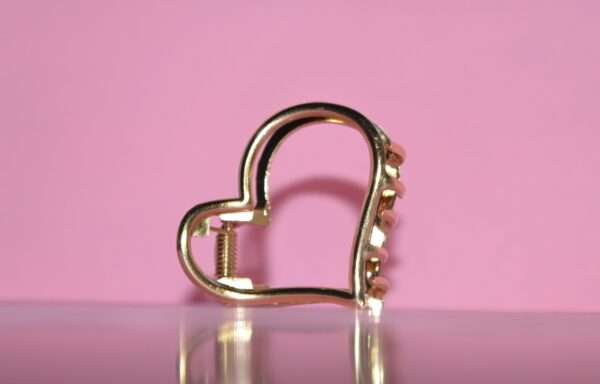 Golden Heart Hair Clip – Shine with Elegance - Image 2
