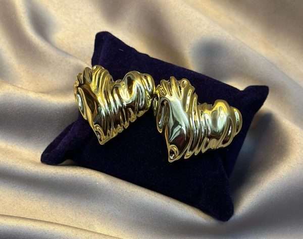 Gold Sculpted Heart Earrings - Image 4