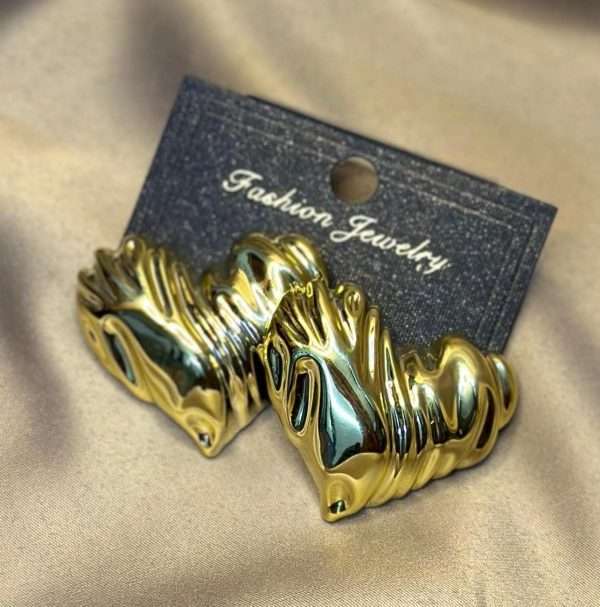 Gold Sculpted Heart Earrings - Image 3