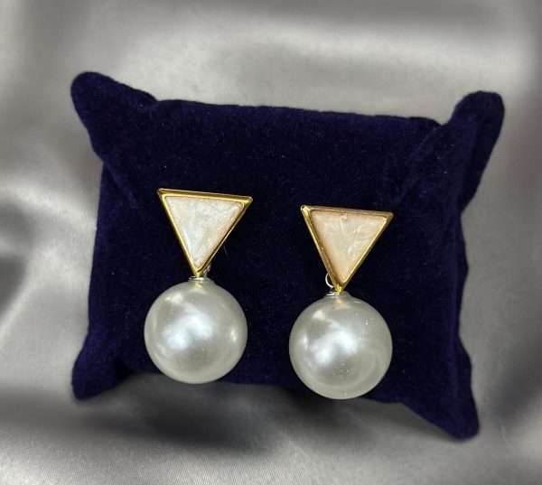 Geometric Pearl Resin Earrings - Image 2