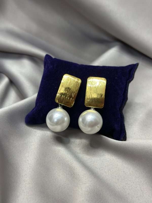 Classic Gold Pearl Drop Earrings - Image 3