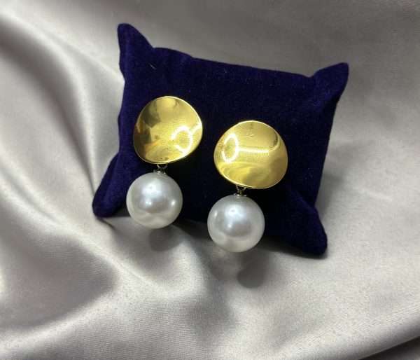 Golden Luxe Pearl Drop Earrings - Image 3