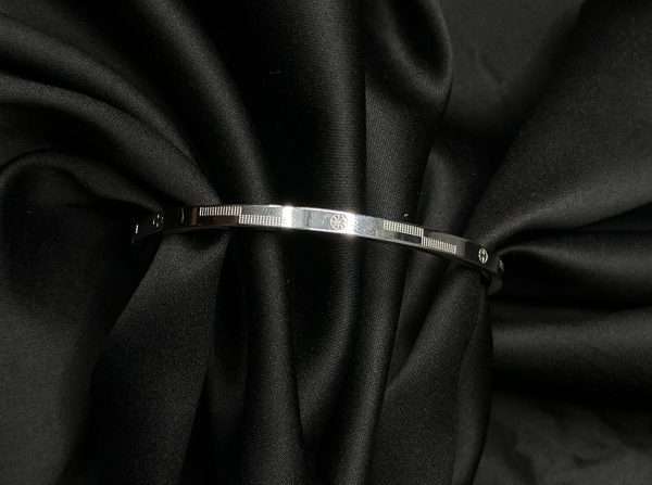 Sleek Stainless Steel Bangle Bracelet - Image 4
