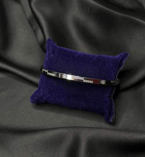 Sleek Stainless Steel Bangle Bracelet - Image 3