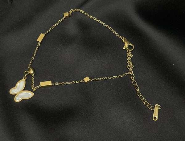 Korean‑style Gold Butterfly Chain Anklet – Limited Edition - Image 3