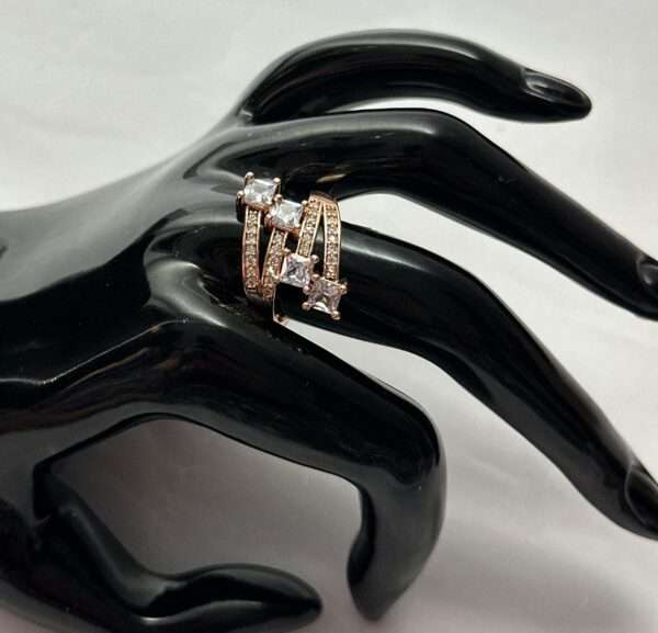 Royal Adjustable Luxury Ring – Rose Gold - Image 2