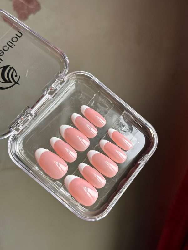 French Tip Elegance Press On Nail Set - Image 2