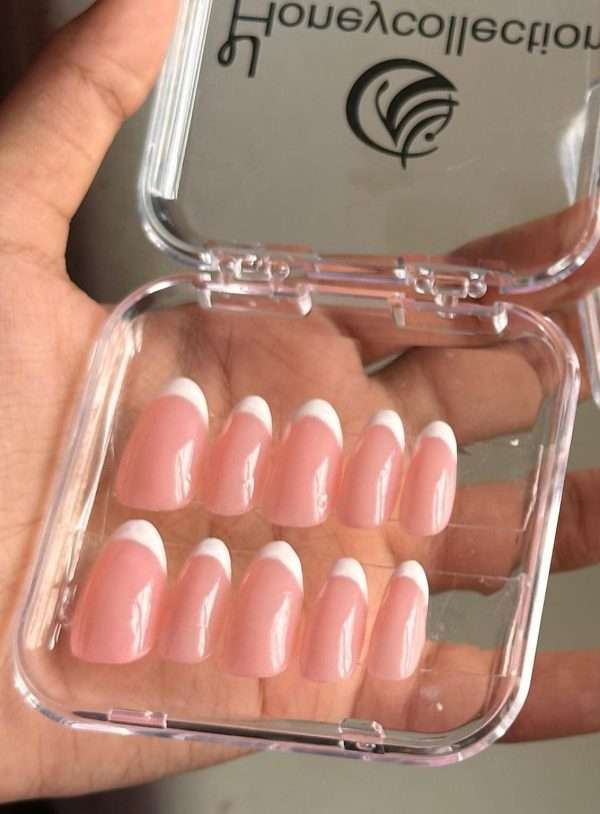 French Tip Elegance Press On Nail Set
